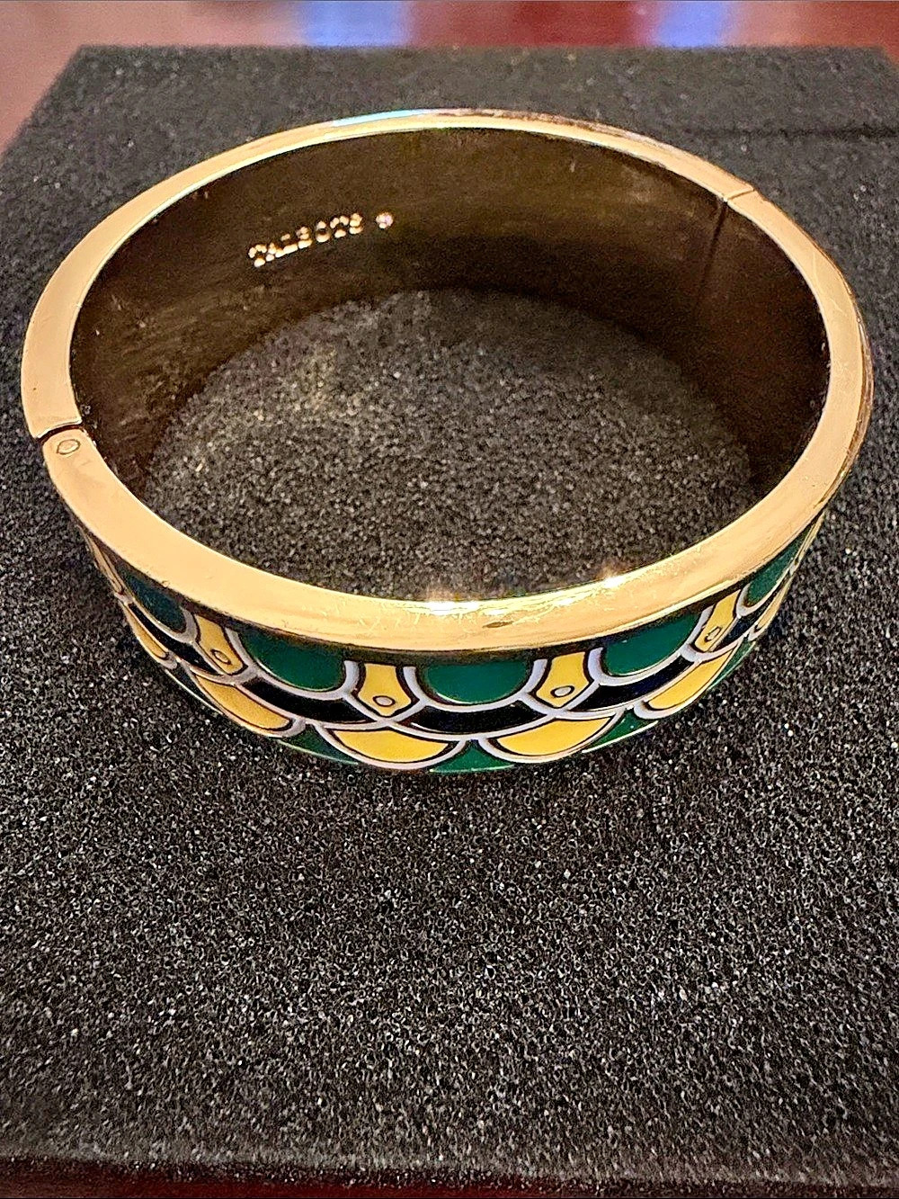 TALBOTS Enamel Geometric Hinged Bracelet in Gold & Green